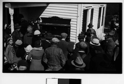 [Crowd at Public Auction]