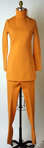 Ensemble — Pierre Cardin