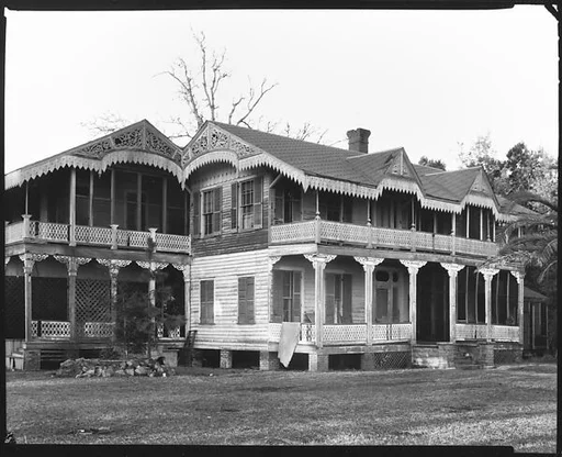 [Folk Victorian House, Family Summer Residence of Christine Fairchild, Waveland, Mississippi]