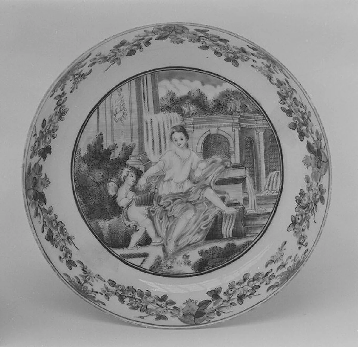 Saucer — Unknown