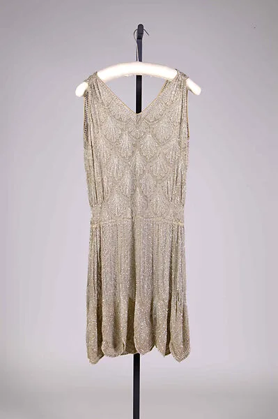 Evening dress — Unknown