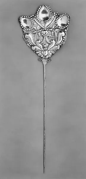 Shawl pin (one of a pair) — Unknown