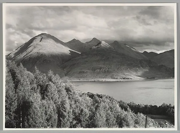 The Kintail Hills - The Five Sisters - Loch Dinch — Robert Moyes Adam