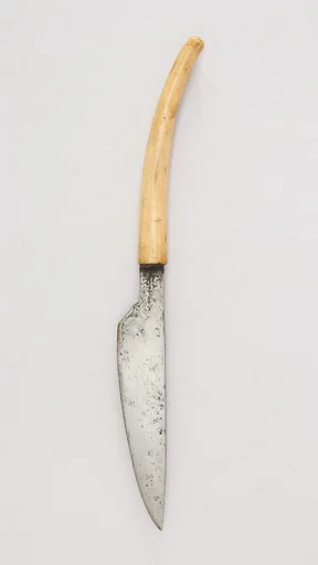 Knife
