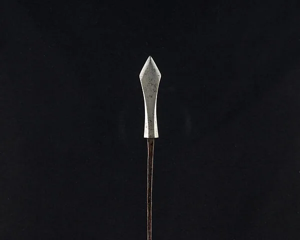 Arrowhead (<i>Yanone</i>) — Unknown