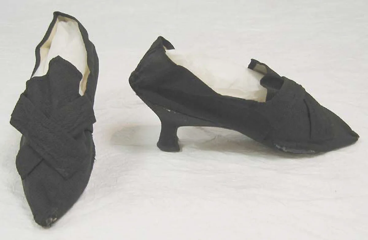 Shoes — Unknown