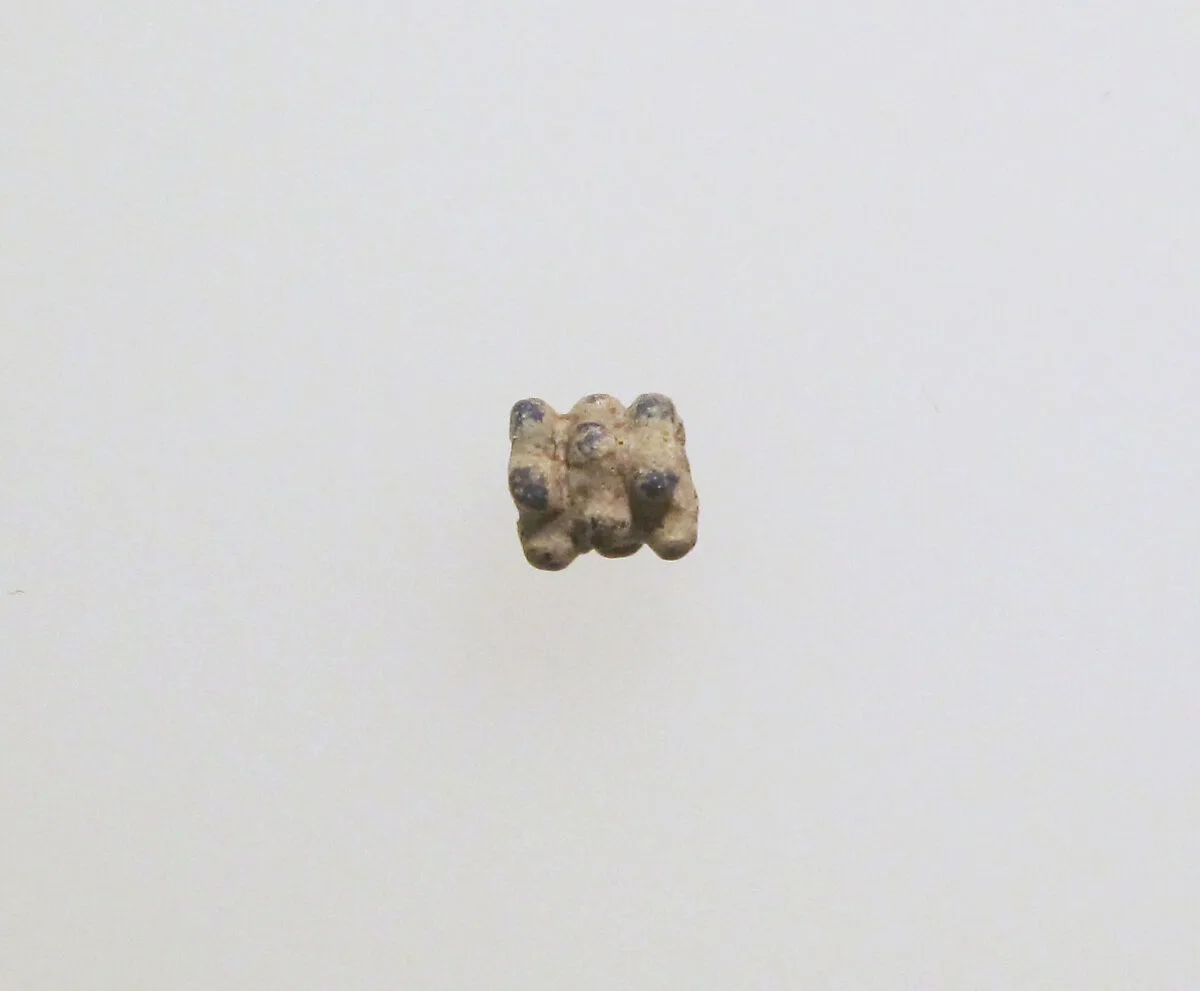 Bead — Unknown