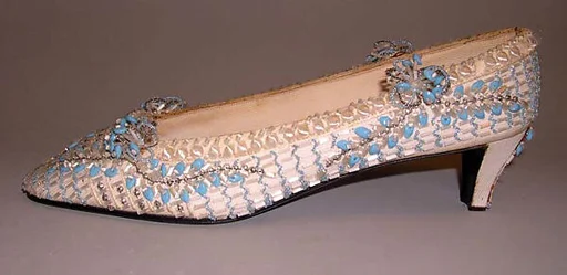 Evening shoes