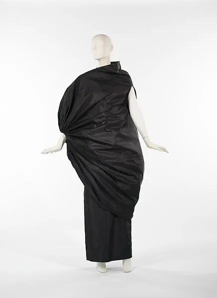 Evening dress — Madame Grès (Germaine Émilie Krebs)