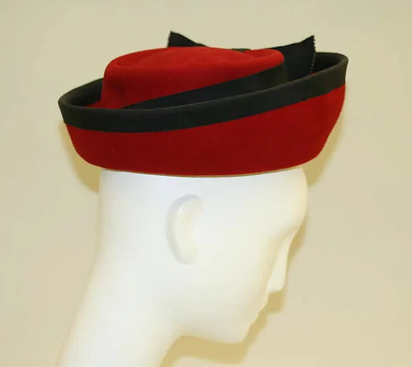 Hat — Salon Moderne, Saks Fifth Avenue