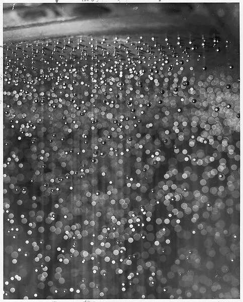 Lead Falling in a Shot Tower — Harold Edgerton
