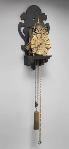 Lantern clock