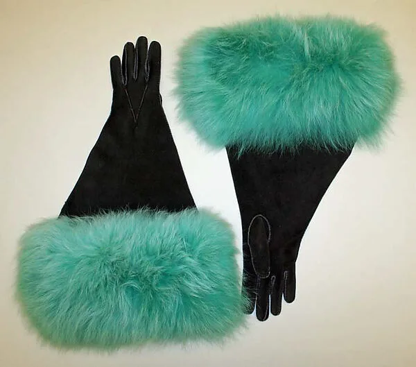 Gloves — Unknown