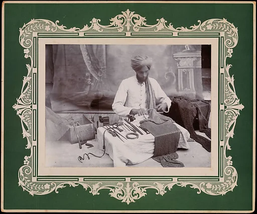 Suraj Uddin Mending Chain Mail, Jaipur, 1926