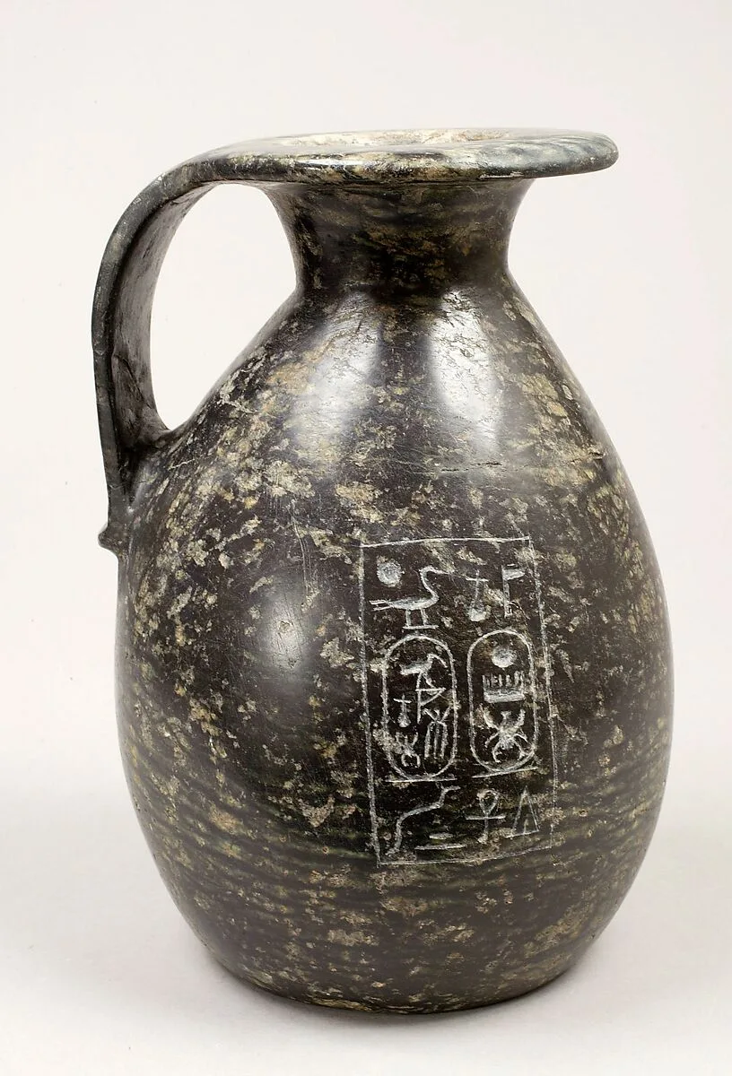 Piriform jug with cartouche of Thutmose III — Unknown