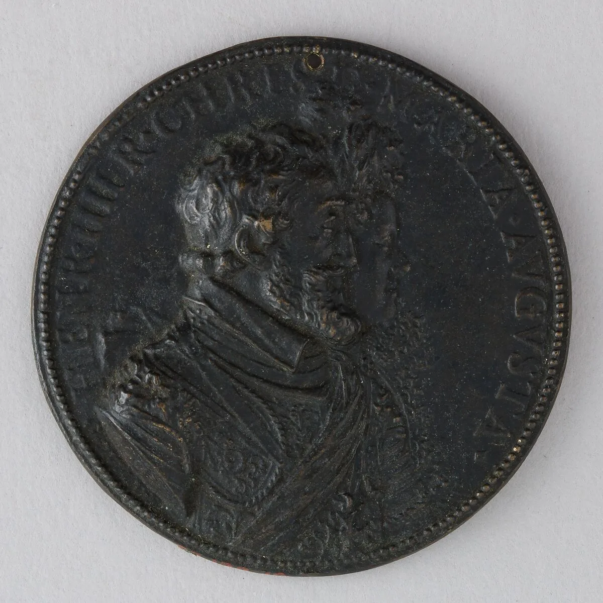 Medal Showing Henry IV of France (b. 1553, r. 1589–1610) and Marie de Médicis (1573–1642) — Guillaume Dupré