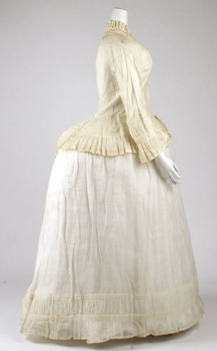 Morning dress — Unknown