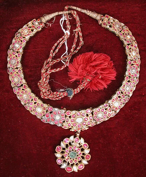 Necklace — Unknown