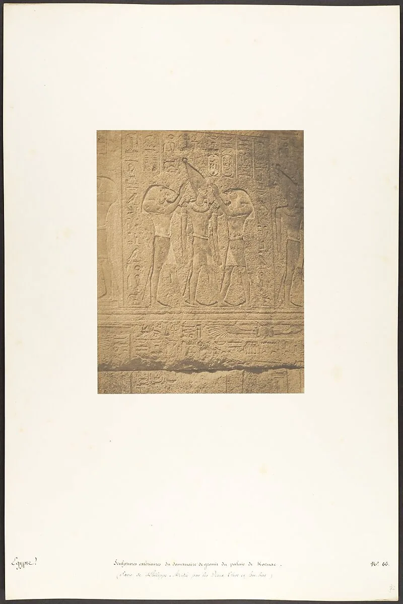 Sculptures extérieures du Santuaire de granit du palais de Karnac (Sacre de Philippe-Aridée par les Dieux Thot et Hor-hat) — Maxime Du Camp