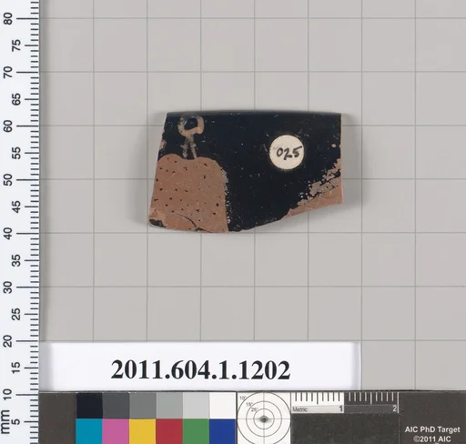 Terracotta rim fragment of a kylix (drinking cup)