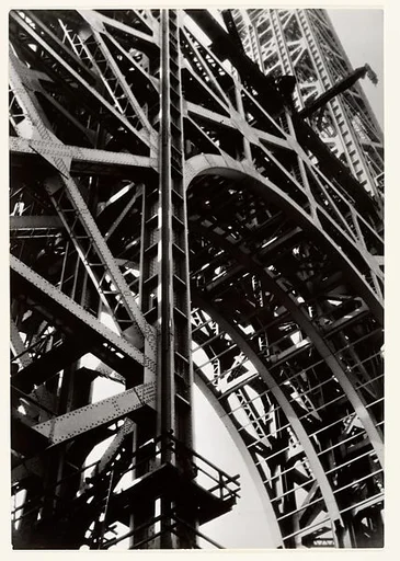 [George Washington Bridge Under Construction]