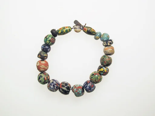 Millefiori beads, 20
