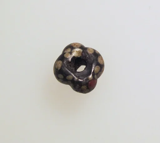 Bead