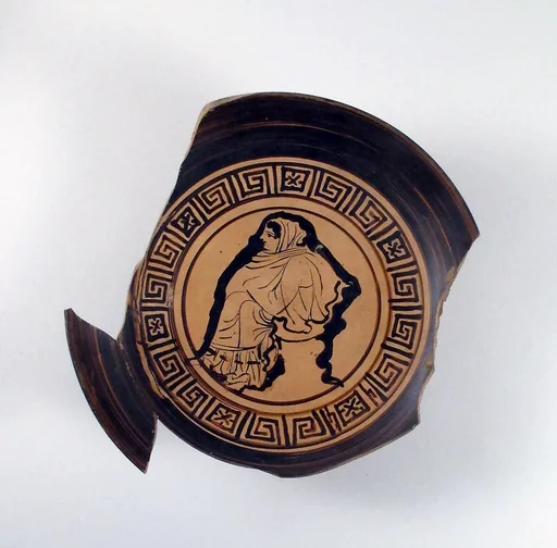 Kylix fragment