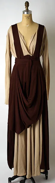 Evening dress — Valentina