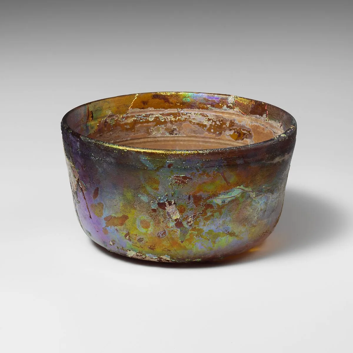 Glass bowl — Unknown