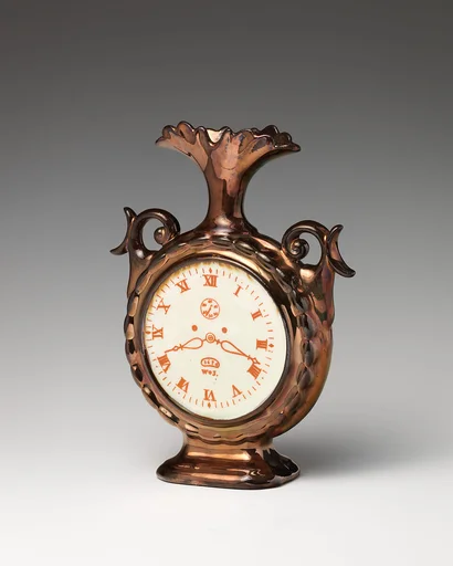 Clock vase