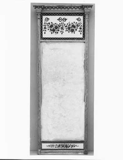 Pier Looking Glass