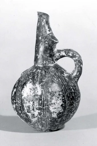 Jar with spout