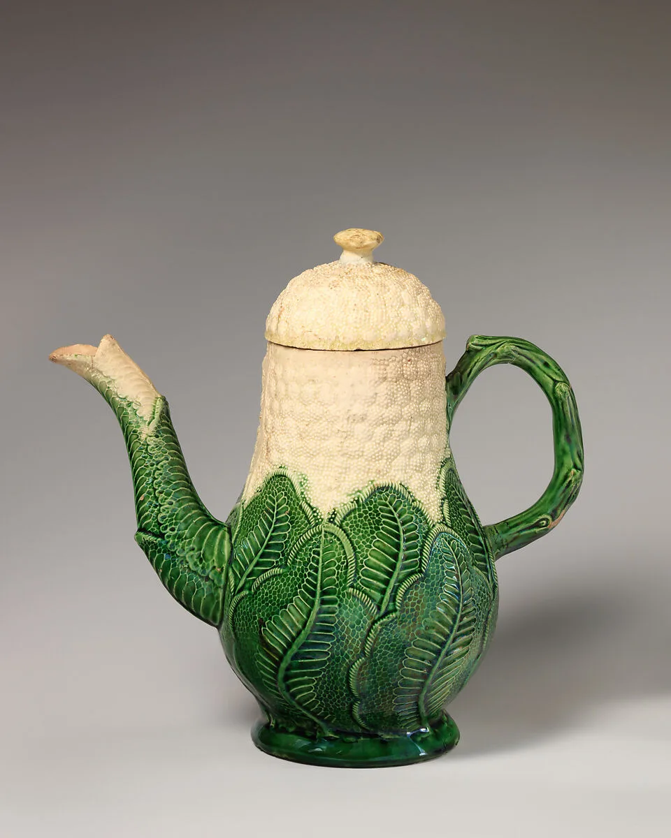 Chocolate pot with cover — Unknown