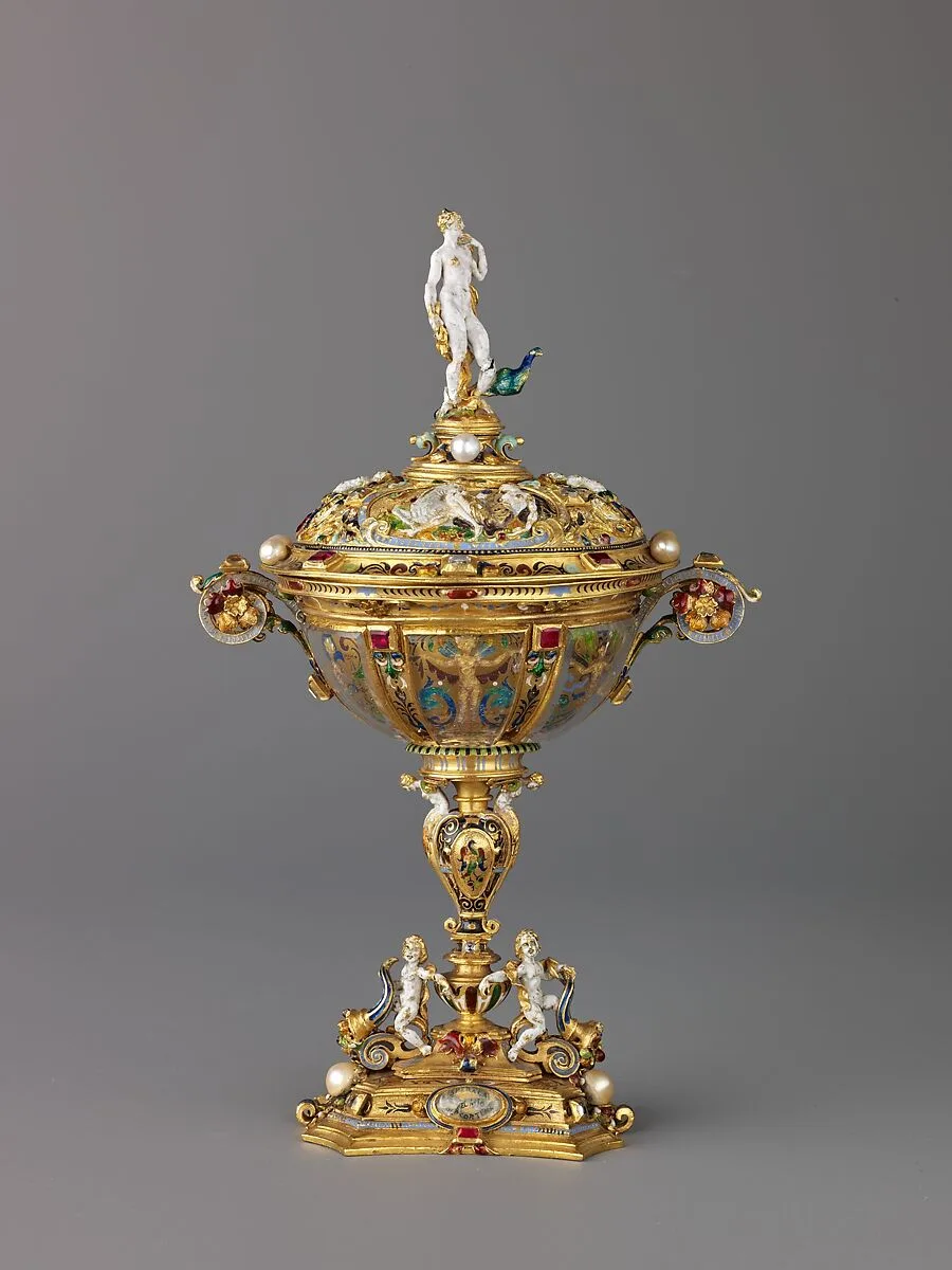 Cup and Cover with Hercules and the Nemean Lion, Prudence, and Juno with a Peacock (finial) — Unknown
