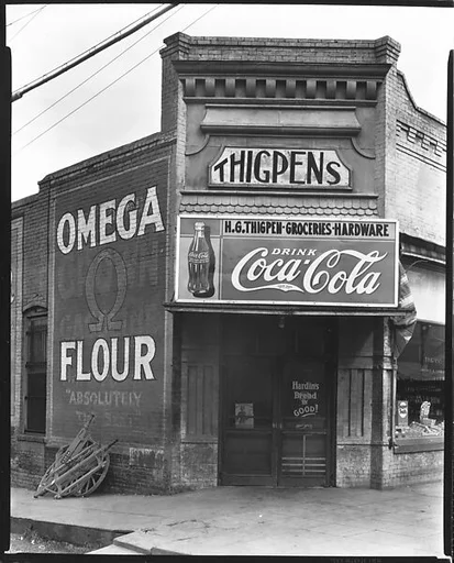 [Thigpens Groceries and Hardware Store, Marion, Alabama]