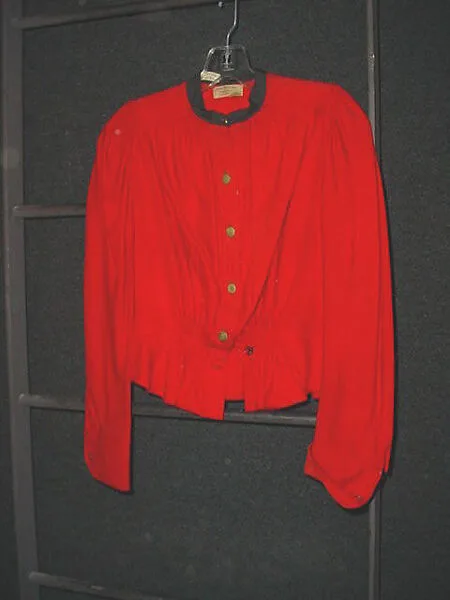 Shirtwaist — Unknown