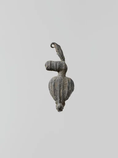 Lead ornament in the form of a bud