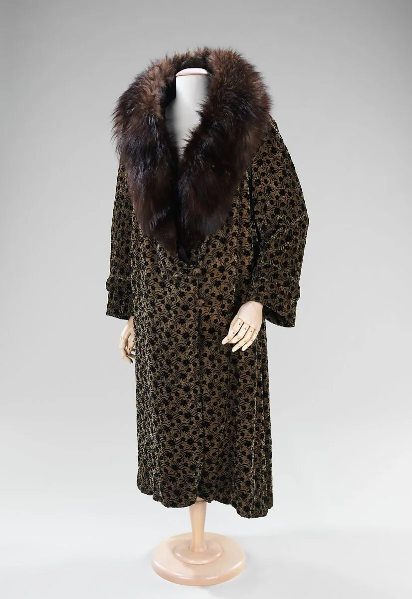 Evening coat — C. G. Gunther's Sons