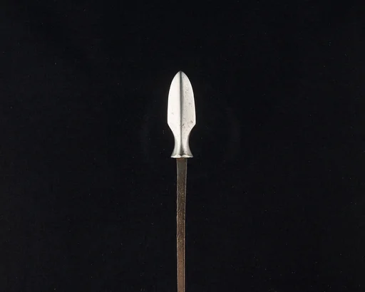 Arrowhead (<i>Yanone</i>)