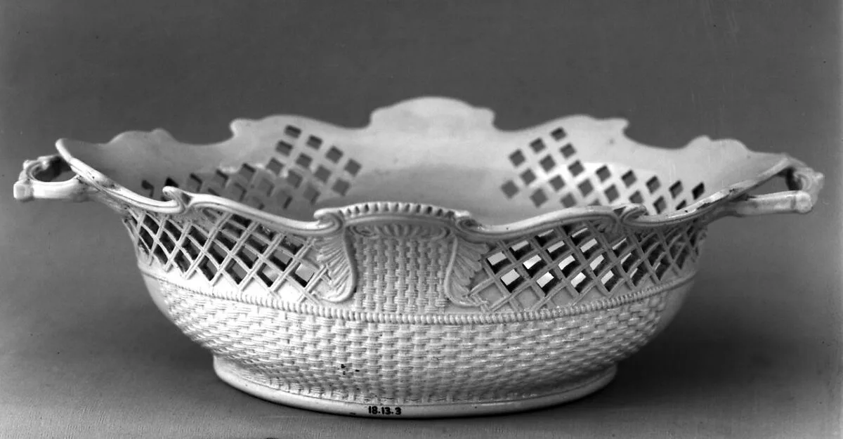 Fruit basket — Unknown