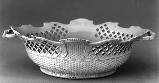 Fruit basket