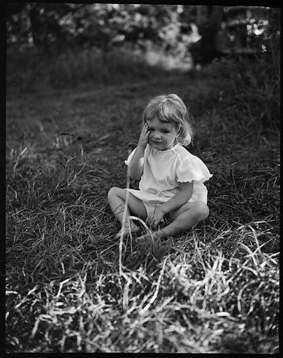 [Unidentified Girl]