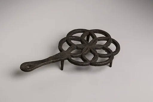 Trivet