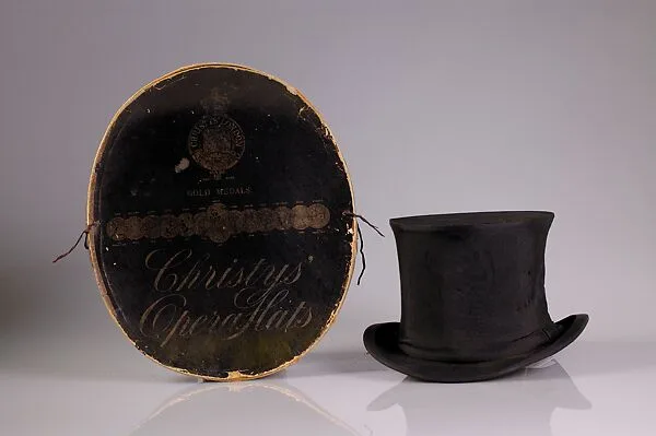 Evening hat — Christys' London|Chs. des Jardins & Cie Ltd.