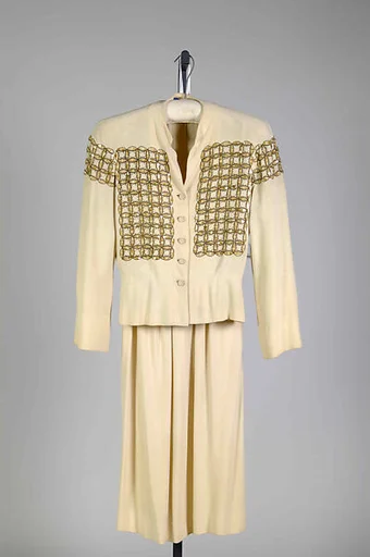 Dinner suit