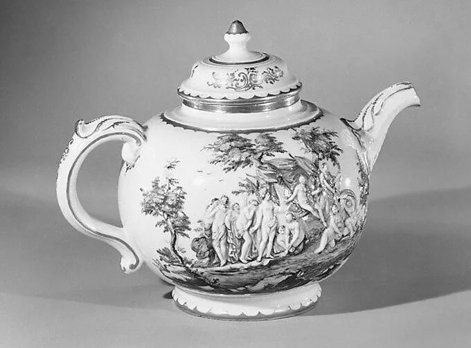 Teapot with cover — Doccia Porcelain Manufactory