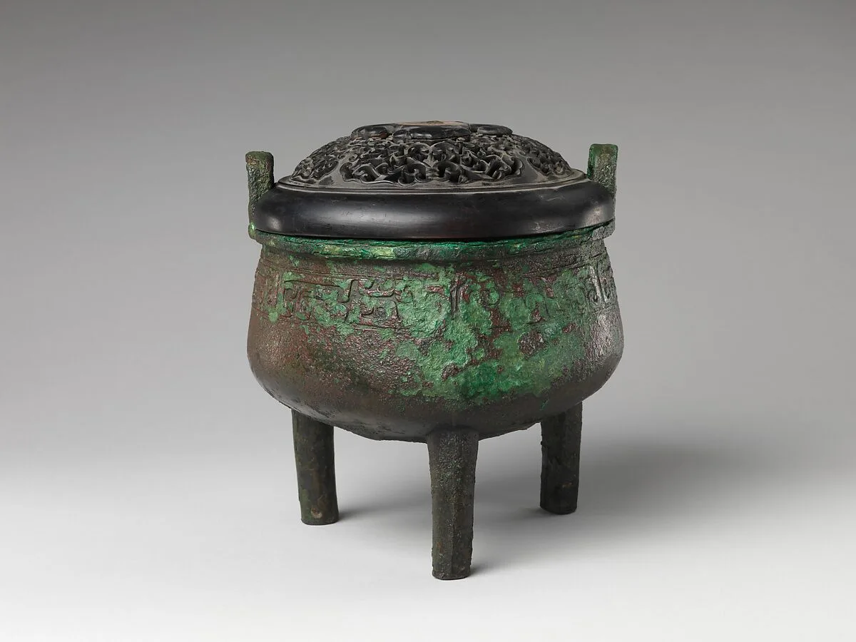 清 青銅鼎|Tripod cauldron (ding) in ancient style? — Unknown