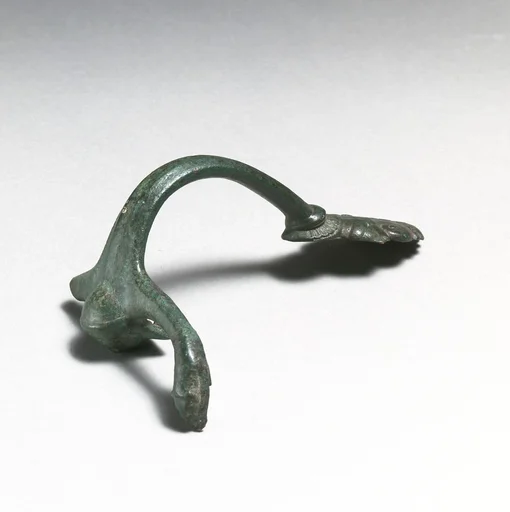 Bronze handle of a vessel
