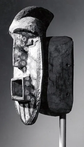 Mask (Simbo Hako)